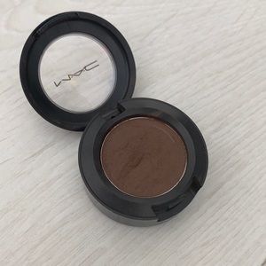 MAC Cosmetics eyeshadow